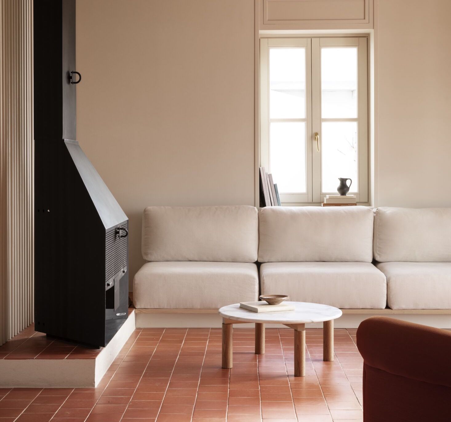 13 Best Built-In Sofa Styles for Small and Large Interiors: Space-Saving Custom Designs