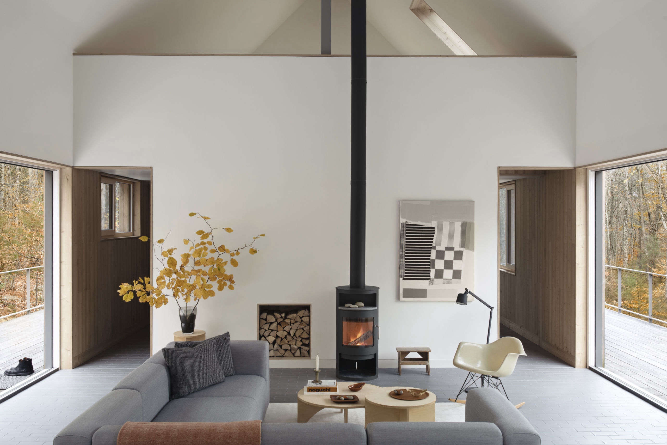 Master Scandi Style: Create a Serene Passive House Living Room with 2026 Trends