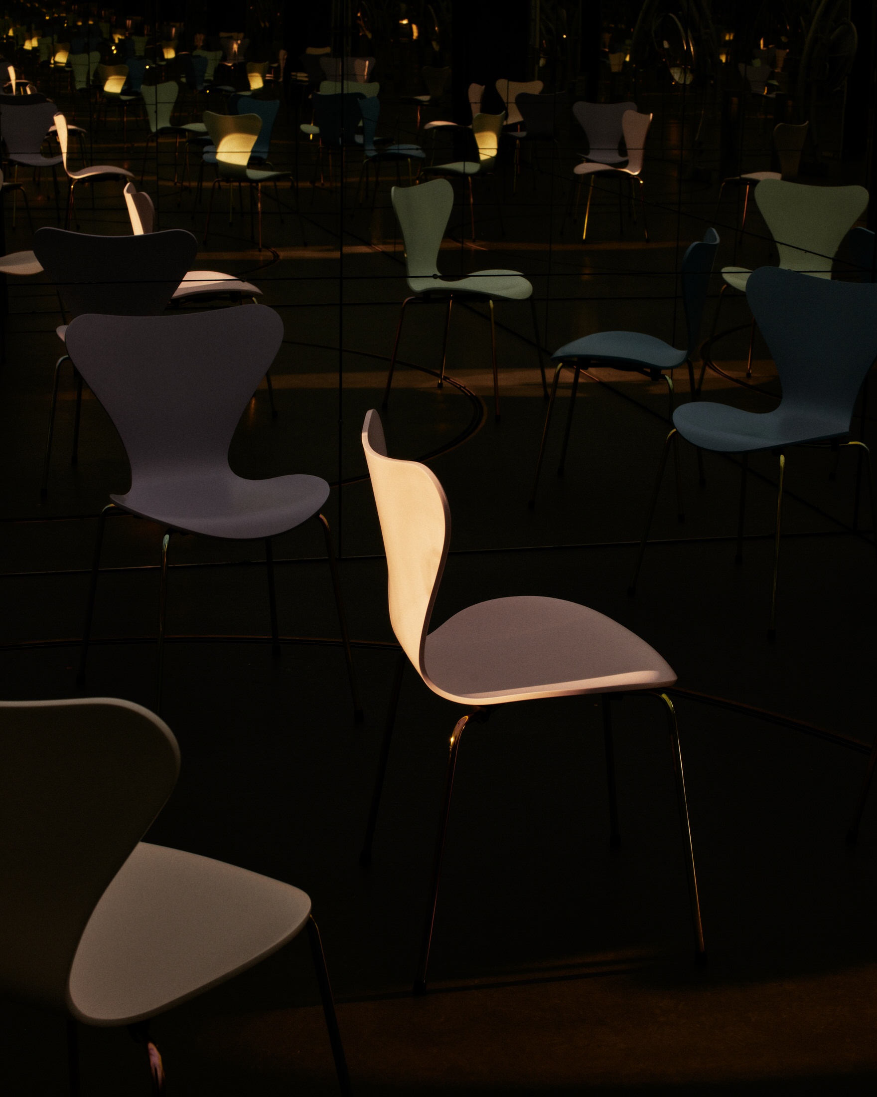 Full collection of Fritz Hansen Series 7 chairs in five new colors for the 70th anniversary.