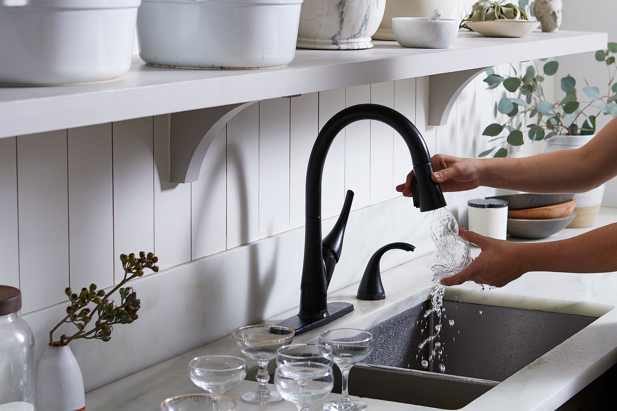 The Best $3 Kitchen Tool: How a Simple Dishpan Solved My Single Basin Sink Dilemma
