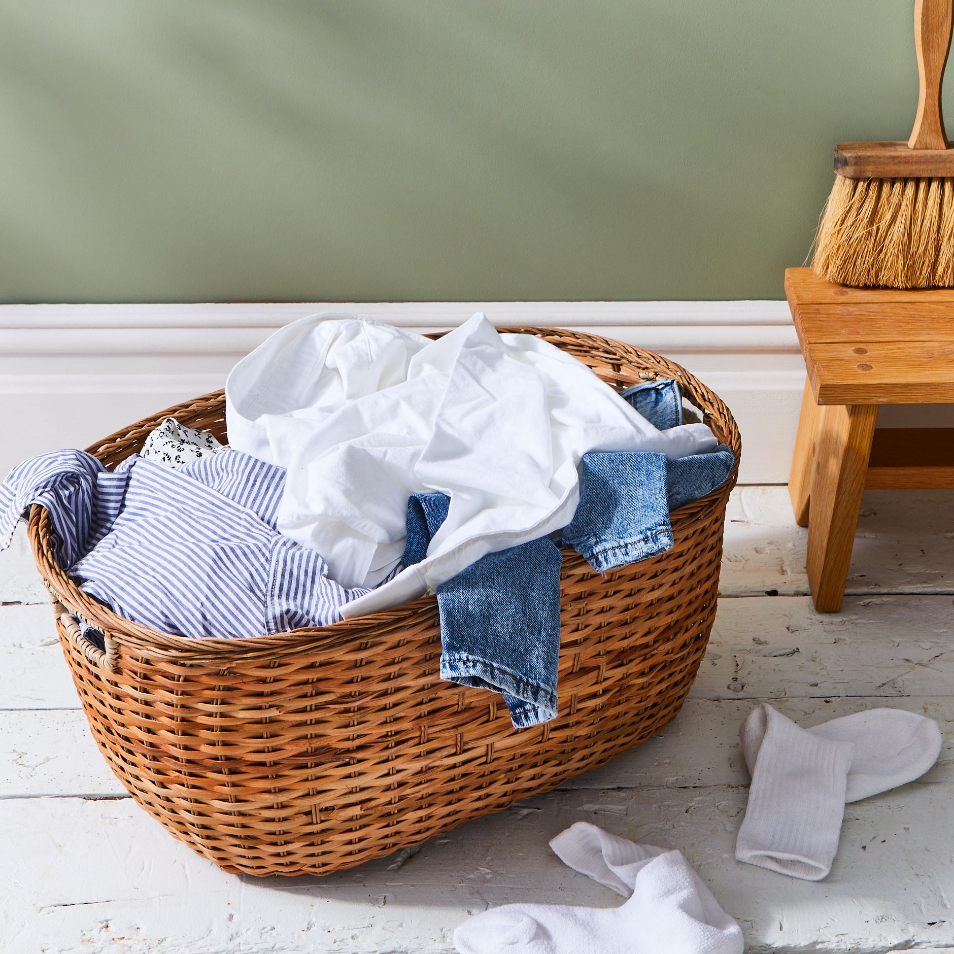 12 Smart Laundry Room Storage Solutions for Your Most Organized Space in 2026