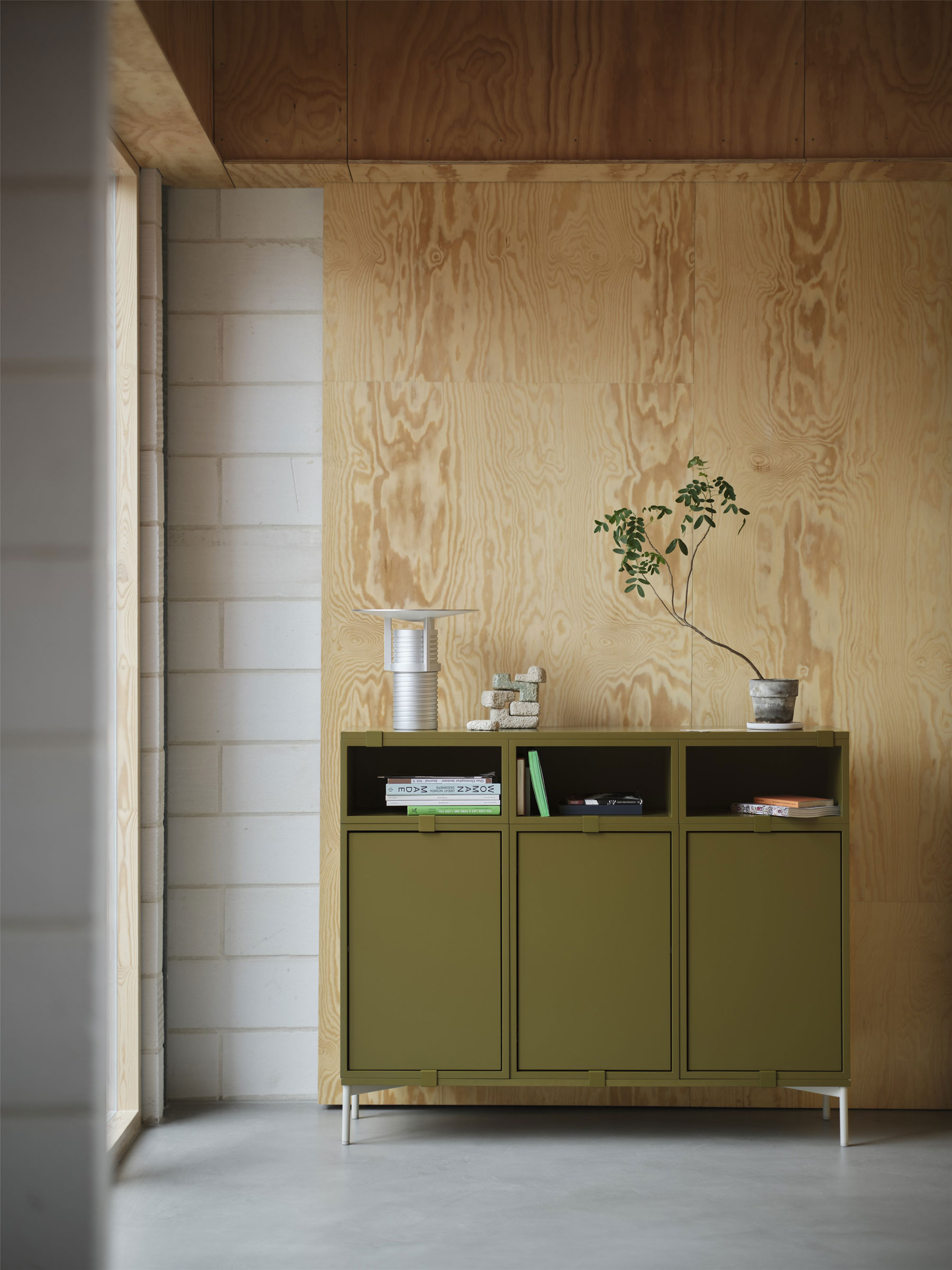 7 Trend-Setting Autumn Lighting Designs: Sculptural Silhouettes and Warm Minimalism for Your Home
