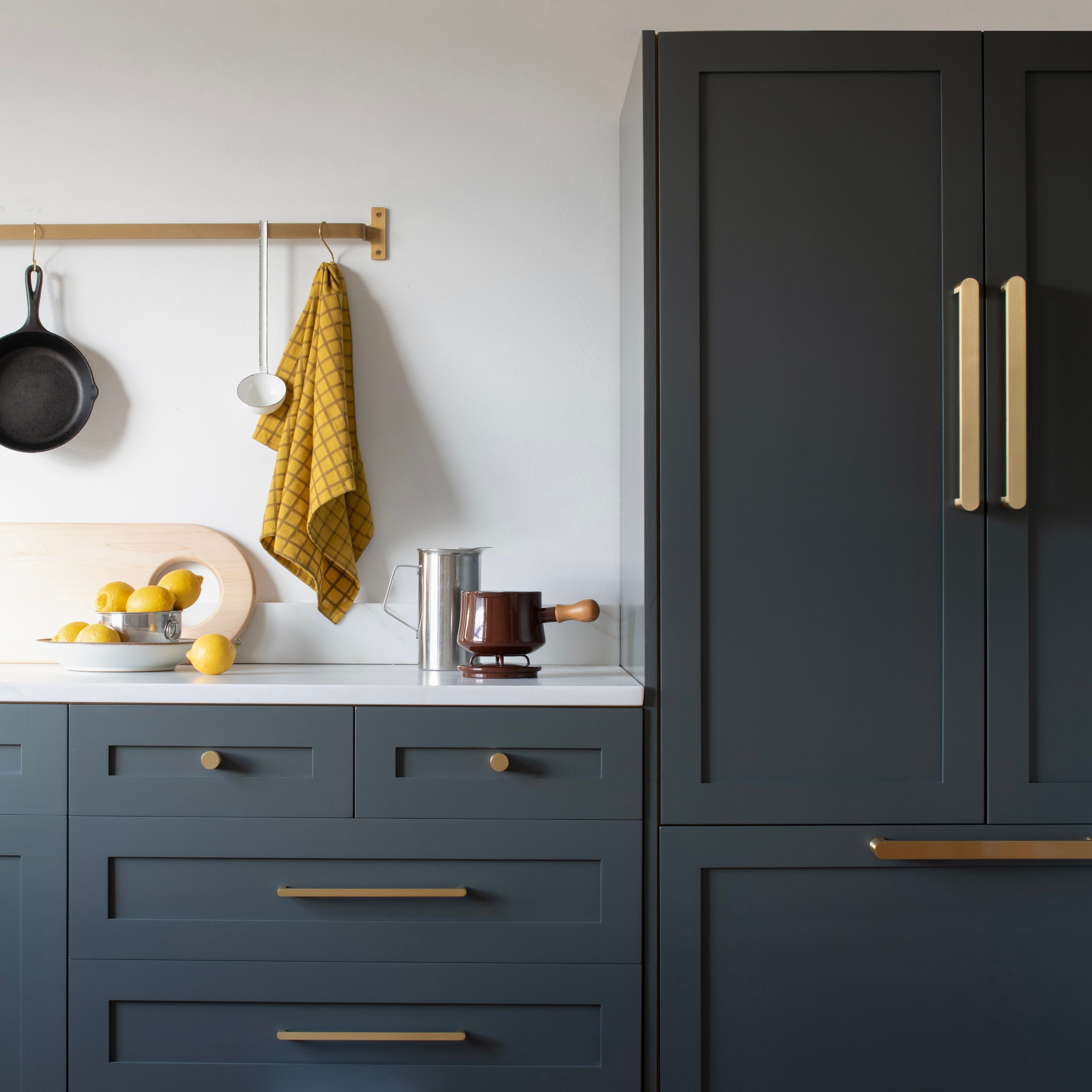 16 Overrated Kitchen Gadgets You Should Ditch for a Minimalist Home