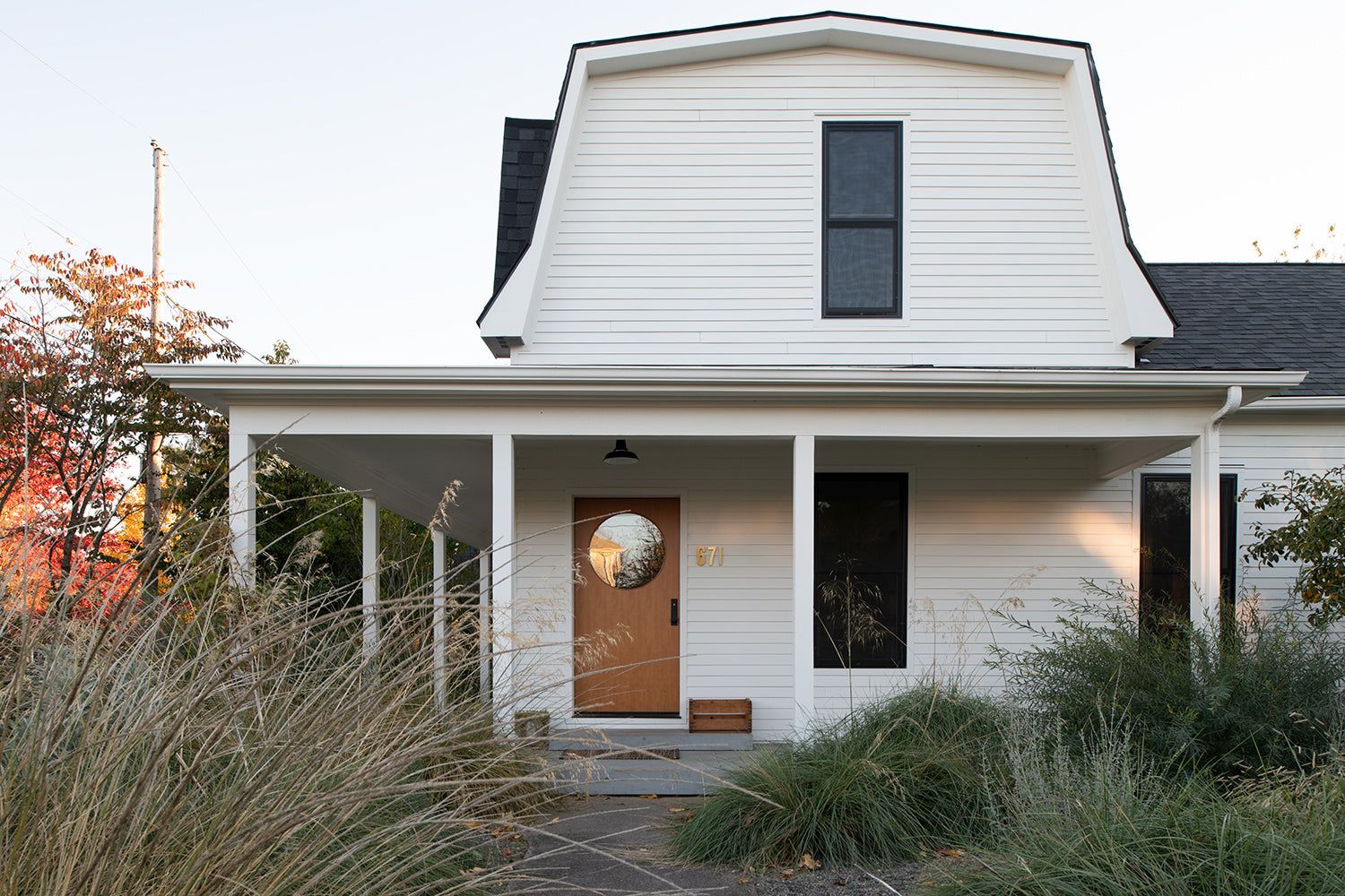 Enhance Your Curb Appeal: The Ultimate Guide to Exterior Home Lighting & Safety