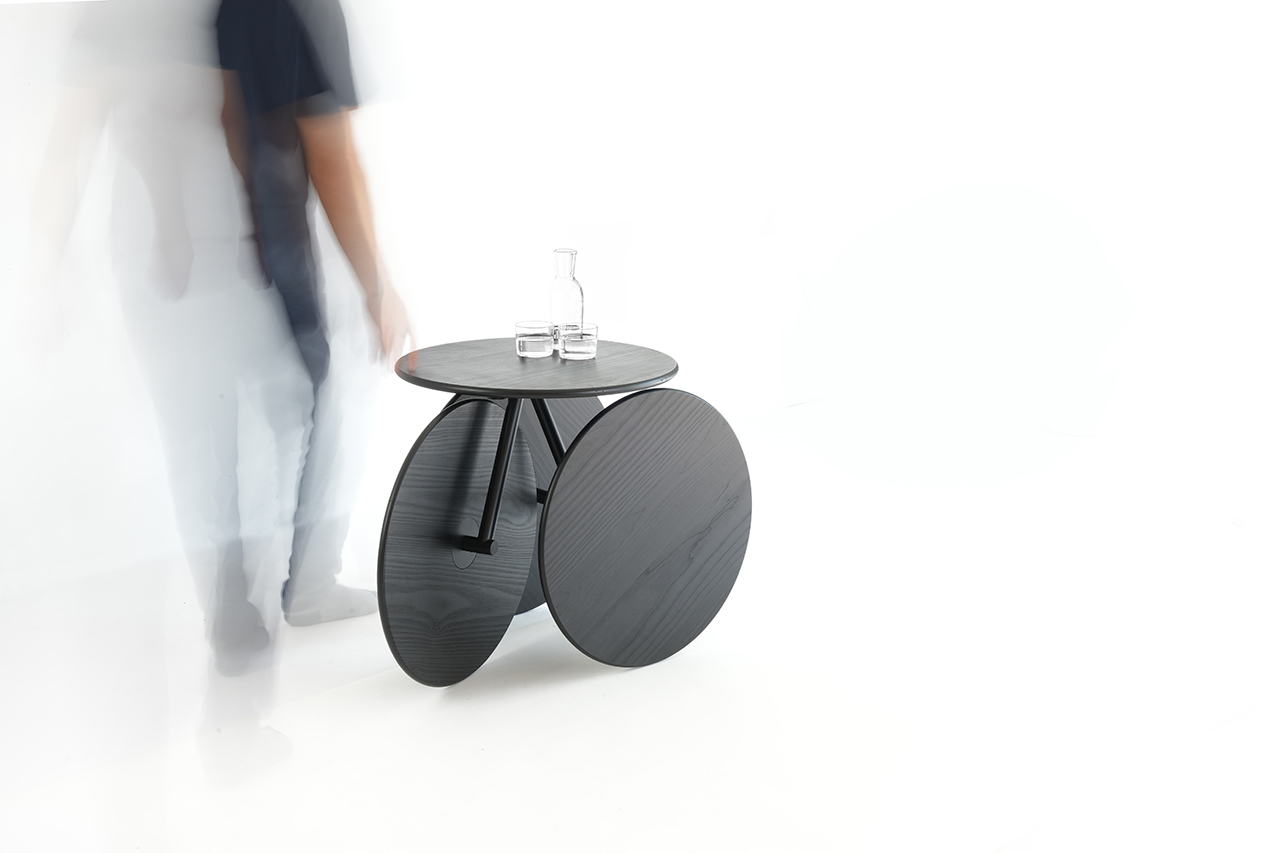 Why Oversized Wheels are Redefining Modern Table Design: The Rolly Evolution