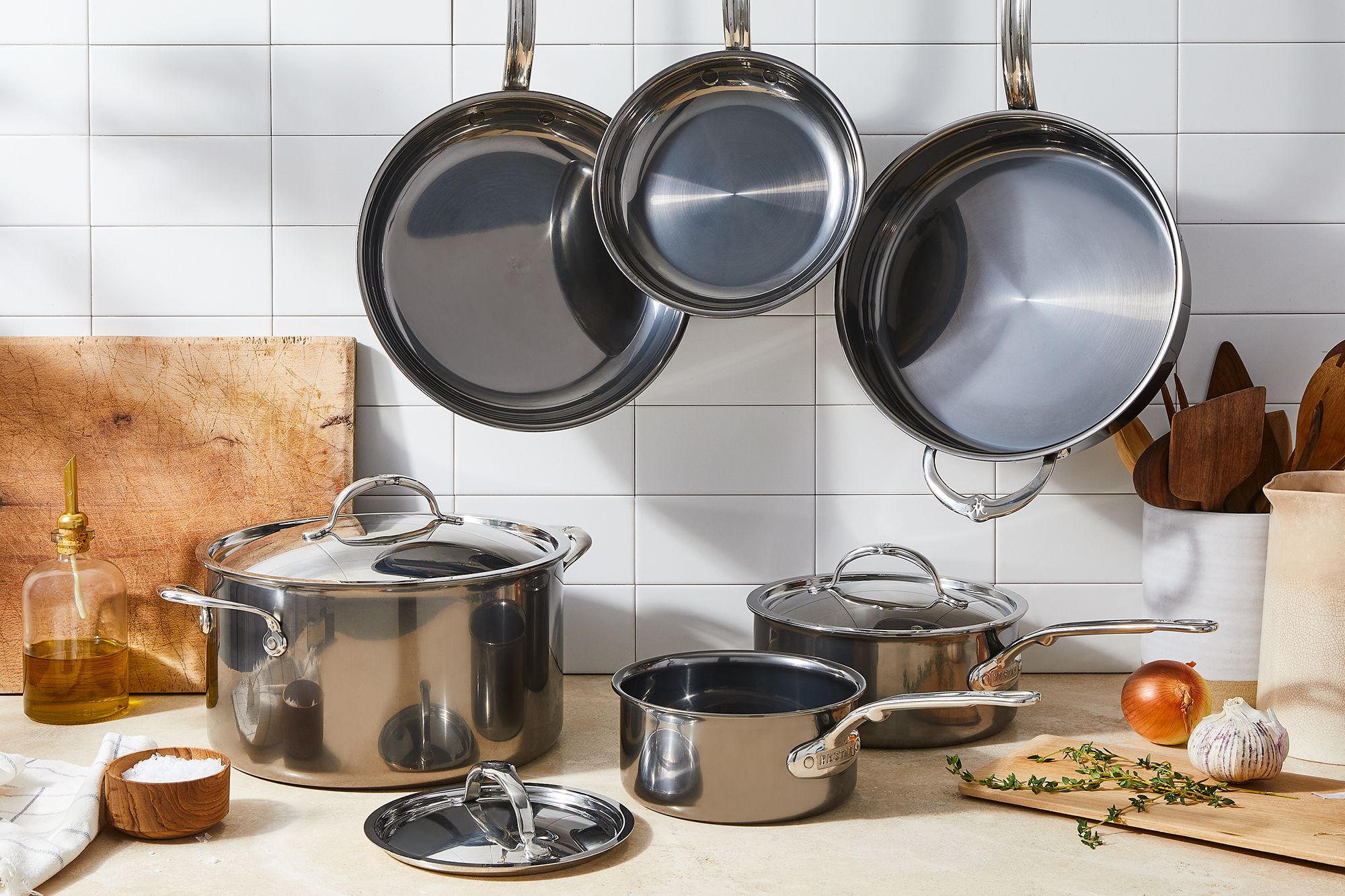5 Best Ways to Clean Burnt Pan Bottoms Like a Professional: Expert Tested