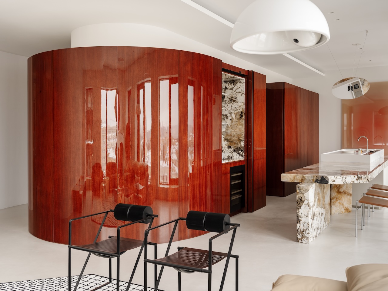 Modern Minimalist Interior Design: Antwe's Storage Art