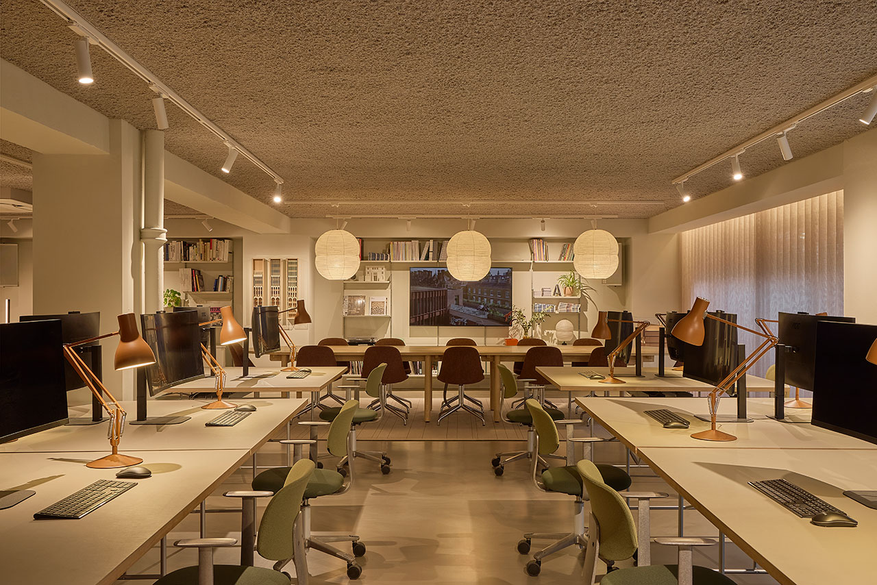 How dMFK Transformed a Dark London Basement into a Sustainable, Vibrant Workspace