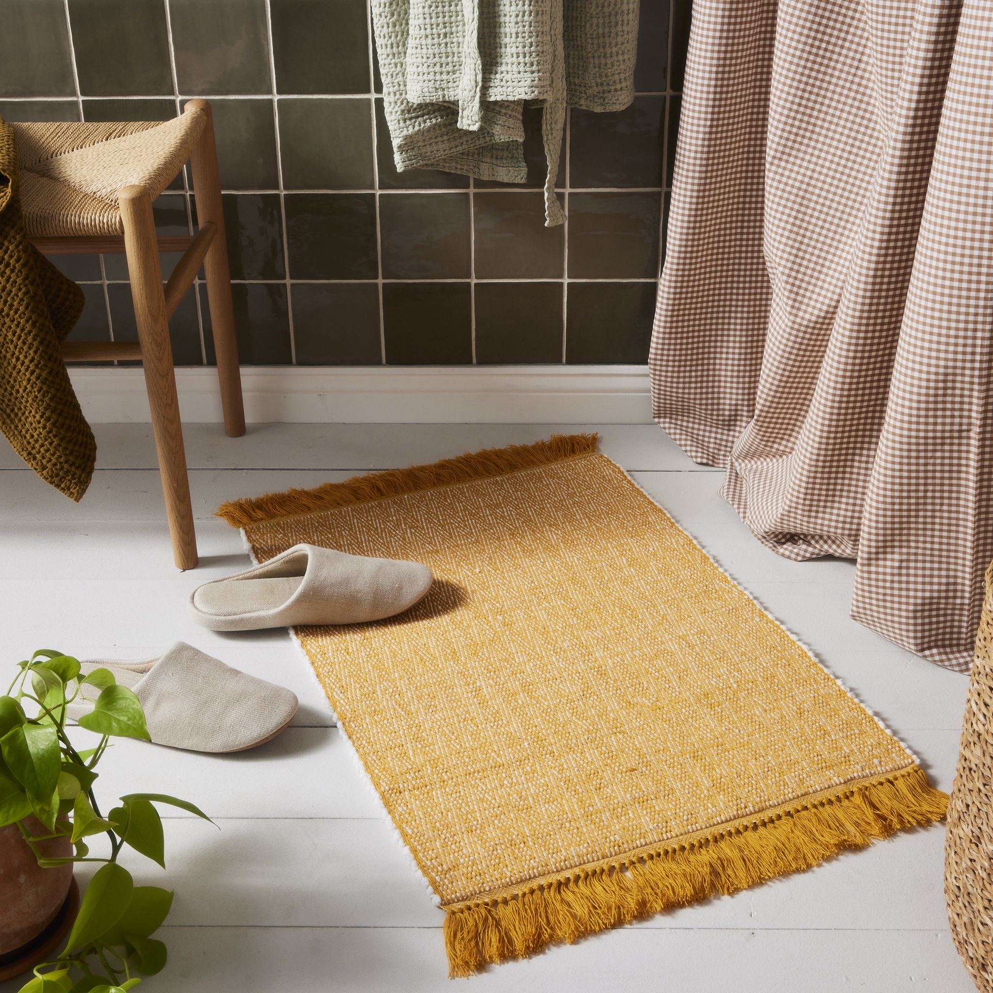 End Bathroom Fights: 5 Genius Ways to Create a Mess-Free, Mindful Home