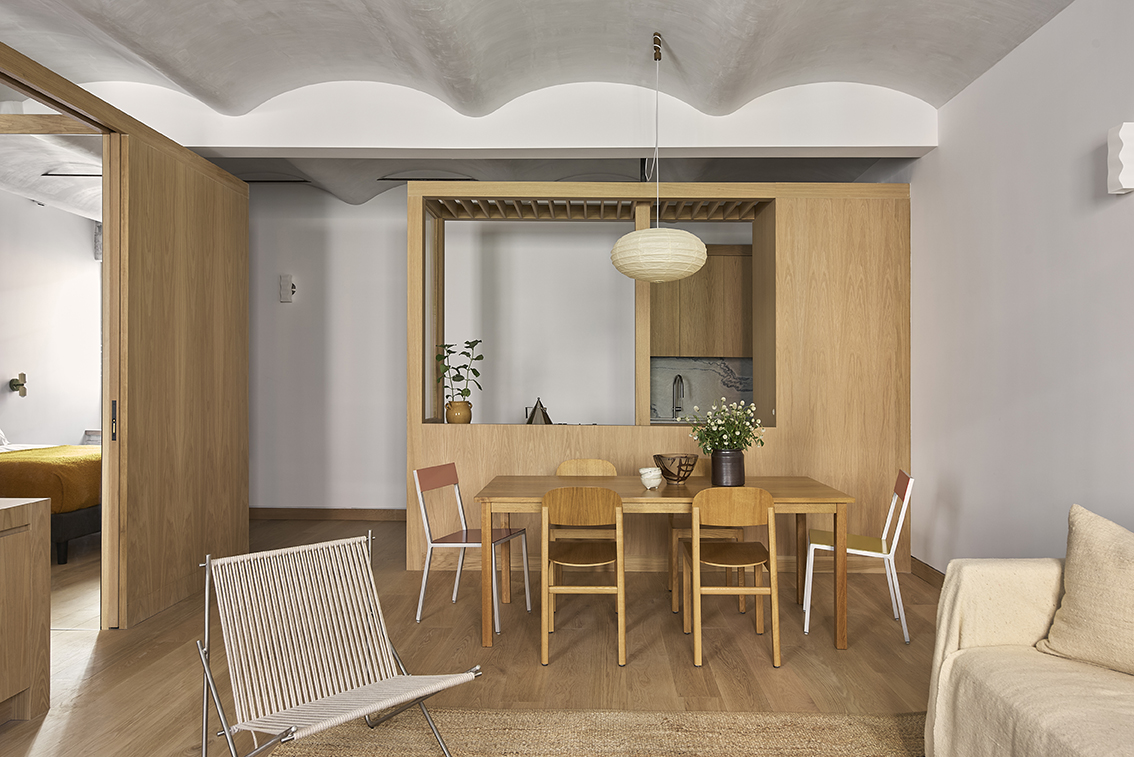 How to Maximize 680 Square Feet: A West Village Apartment's Clever Makeover