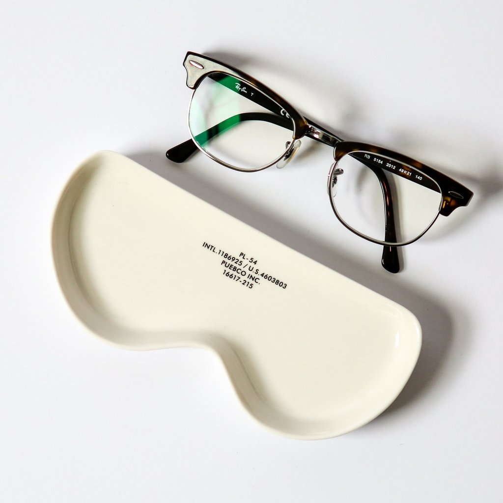 3 Functional Puebco Holders to Organize Your Minimalist Glasses in 2026